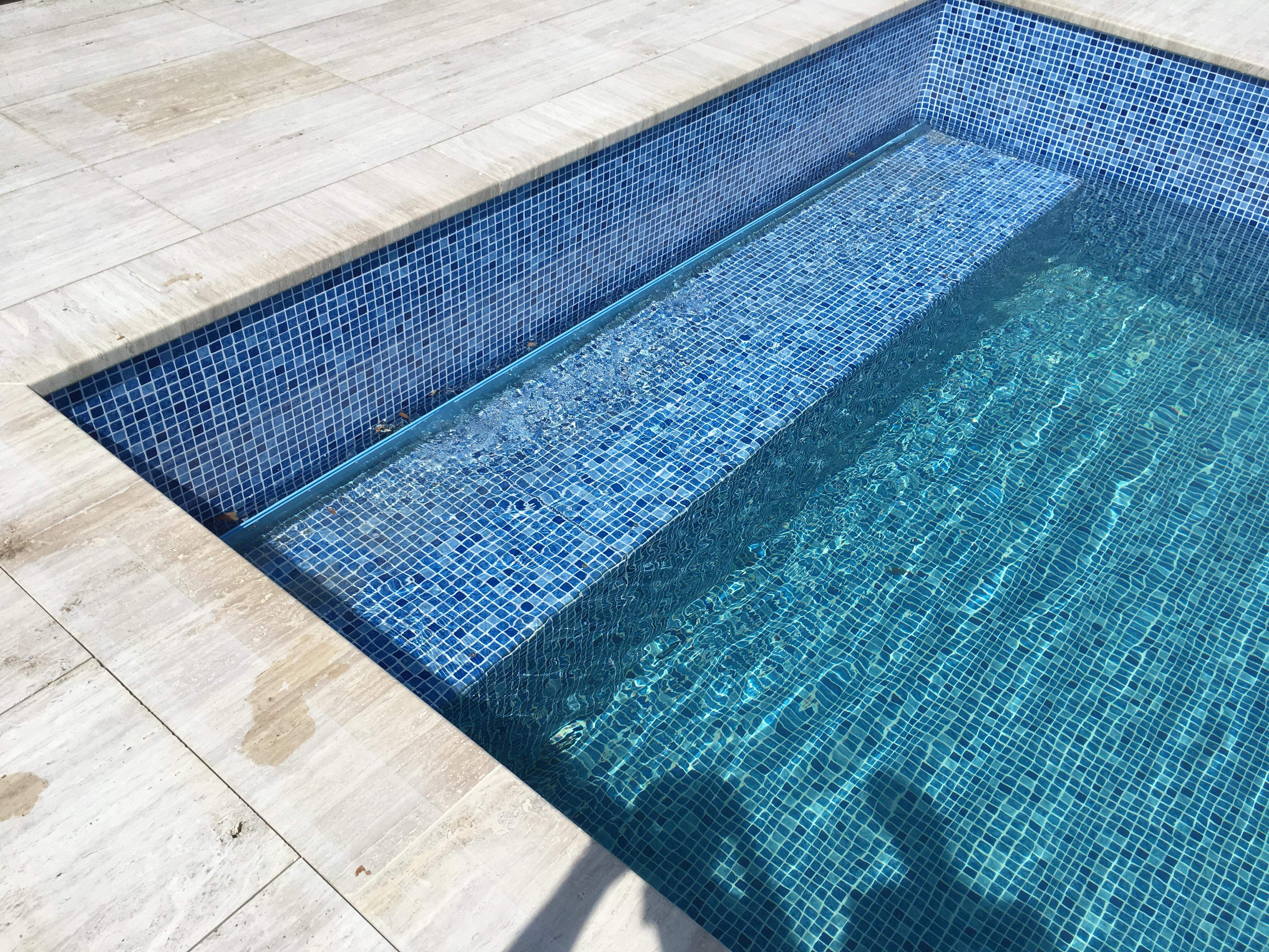 Liderpool underwater roller shutter pool systems