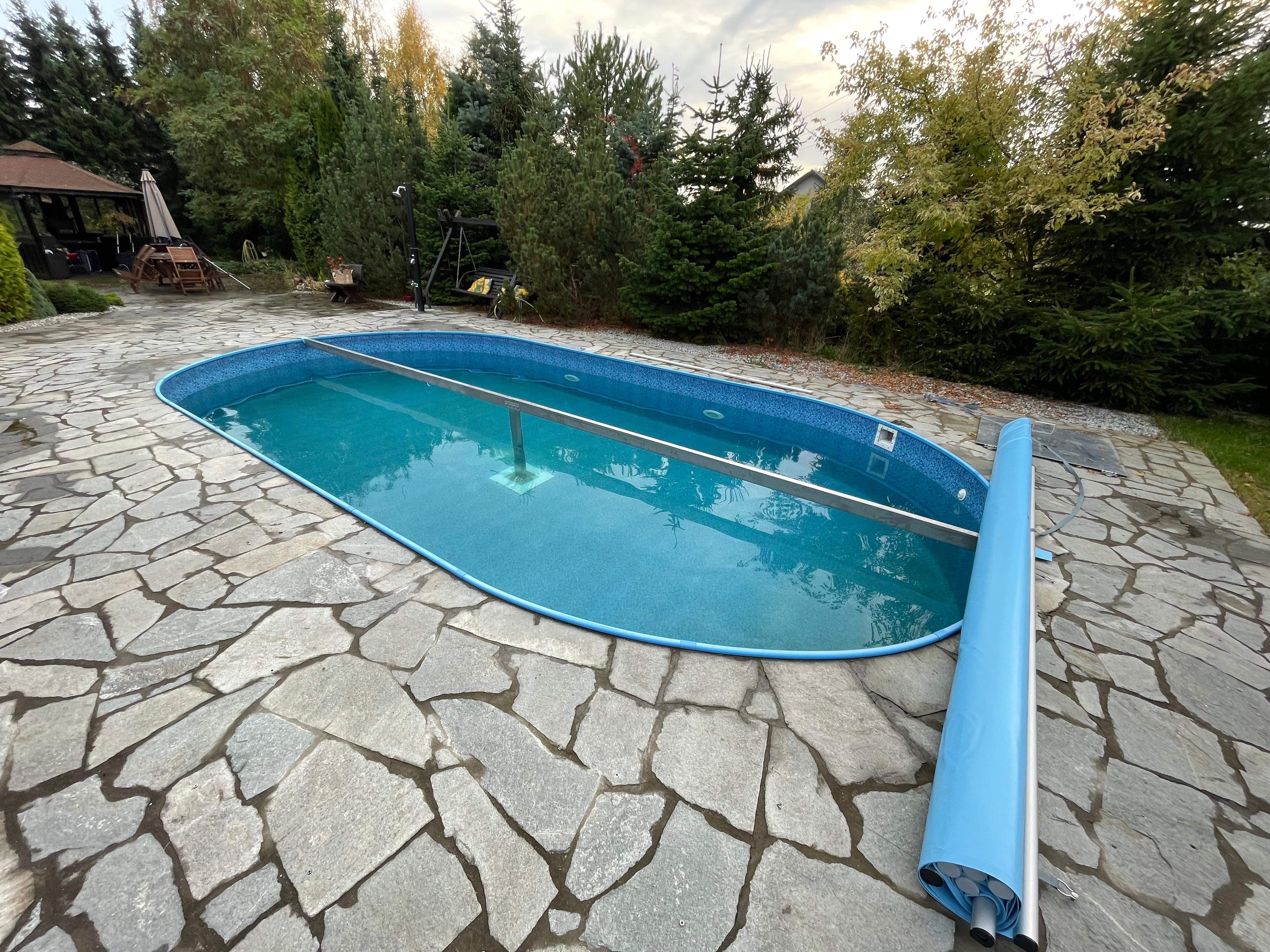 Liderpool covers, pool protection against snow and winter