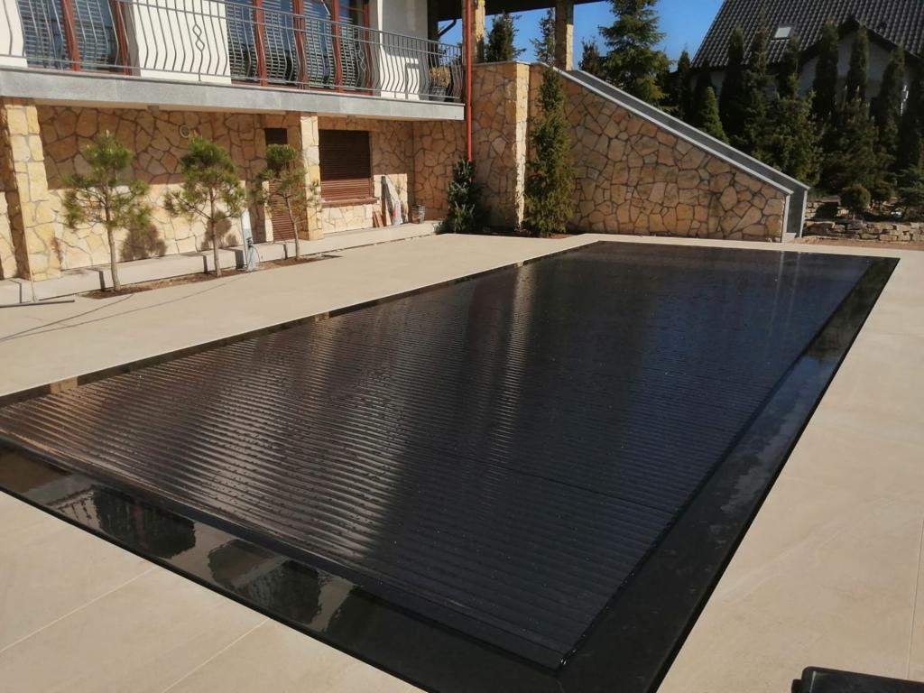 underwater pool roller shutter, Liderpool pool covers